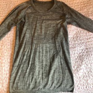 Lululemon swiftlytech gray long sleeve